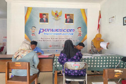 Pendaftaran Pengawas TPS Bantul, Puluhan Orang Memasukkan Berkas di Hari Pertama