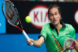 Gantung Raket, Petenis Ukraina Dolgopolov Pilih Angkat Senjata Melawan Rusia