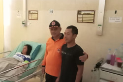 Dampak Bencana Angin Kencang di Sleman, Seorang Ibu Patah Tulang Tertimpa Pohon