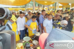 Gesitnya Prabowo Saat Ikut Lomba Membuat Nasi Goreng di Bogor
