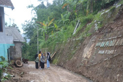 Bantu Rumah Korban Longsor Samigaluh, Pemkab Siapkan 2 Skema Ini