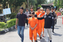 Keroyok Anak sampai Tak Sadarkan Diri hingga Sekarang, 5 Pemuda Ini Digelandang Polisi