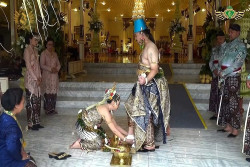 Dhaup Ageng Kadipaten Pakualaman, Pengantin Jalani Ritual Panggih