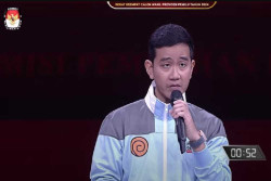 Gibran Pakai Jaket Berlambang Klan Uzumaki, Warganet: Jangan Bawa-Bawa Naruto Saat Kampanye