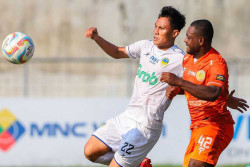 Keok 1-3 di Kandang Persiraja, Kas Hartadi Singgung Buruknya Kualitas Lapangan