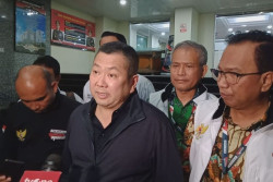 Hary Tanoesoedibjo Sambangi Polda Metro Jaya Mengecek Pemeriksaan Aiman, Kecewa Tak Diperbolehkan Masuk