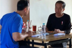 Jokowi dan AHY Sarapan Bareng di Jogja, Bahas Politik Terkini