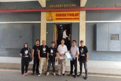 Dinilai Menghasut, Butet Dilaporkan Relawan Alap-Alap Jokowi ke Polisi