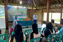 Pelaku Wisata Kulonprogo Dibekali Pengetahuan Nilai-nilai Keistimewaan