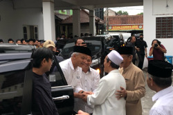 Ini Alasan Ganjar Ajak Makan Siang Pendukung Paslon 02 di Balikpapan