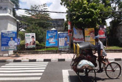 Masa Tenang, Masih Banyak APK Terpasang di Jogja