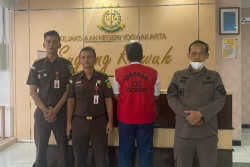 Mantan Pengurus PMI Kota Jogja Ditangkap Kejaksaan, Musnahkan Dokumen Dugaan Korupsi dengan Mencacah Jadi Bubur Kertas