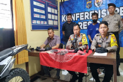 Butuh Uang untuk Beli Rokok, Pemuda Memalak dan Bacok Petani Lansia