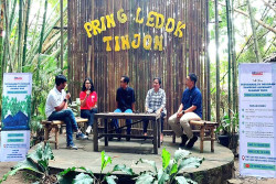 Jaga Kelestarian Lingkungan, Alfamart Dampingi Pring Ledok Tinjon Jadi Kampung Sahabat Bumi