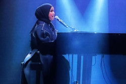 Menyanyikan Lagu Baru, Putri Ariani Buka Konser Jonas Brothers