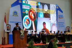 Dikukuhkan Sebagai Guru Besar, Begini Pesan Dosen UAJY kepada Mahasiswa yang Masih Menempuh Studi