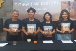 Novel Titian Tak Bertepi Karya Nadia Maharani Diangkat Jadi Judul Lagu dan Film Pendek