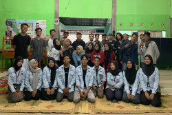 Dukung Warga Desa Melek Digital, Mahasiswa Dampingi Pembuatan Website
