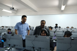 Kolaborasi AMD-AMIKOM Tampilkan Inovasi Prosesor Mobile dan CPU Data Center AMD Kelas Dunia