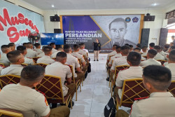 Taruna Poltek SSN Napak Tilas Persandian di Museum Sandi Jogja