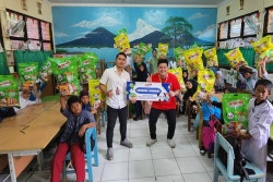Beri Edukasi Anak untuk Berbagi di Bulan Ramadan