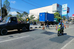 Sejumlah Titik Jalan Rusak di Sleman Ditambal, Segini Panjang Jalannya