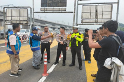 7 Kendaraan Tabrakan Beruntun di Gerbang Tol Halim, Begini Kronologinya