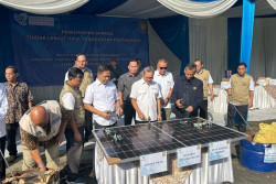 Barang Impor Ilegal Senilai Rp9,3 Miliar Dimusnahkan, dari Elektronik hingga Sambal