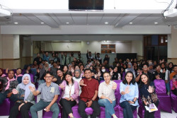 Ngabuburit Satgas PPKS Amikom Jadi Upaya Menangkal Kekerasan Seksual
