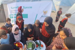 Baznas Distribusikan Makanan untuk Pengungsi Palestina di Gaza