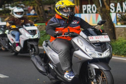 Ini Dia, Rahasia Nafas Panjang & Tenaga Besar Yamaha Lexi LX 155
