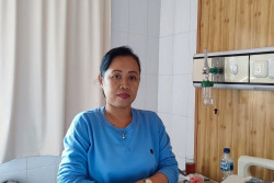 Christina Ikhlas Bergotong Royong dalam Program JKN
