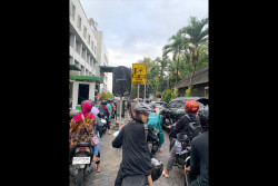 Viral Jalan Area Depan RSUP Dr Sardjito Macet Panjang, Ternyata Ini Penyebabnya