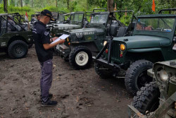 Tak Lolos Uji Kelayakan, Puluhan Jip Wisata Merapi dan Breksi Dilarang Beroperasi
