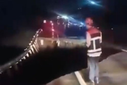 Tol Bocimi Longsor, Satu Mobil Dilaporkan Masuk ke Jurang