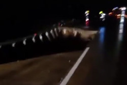 Tol Bocimi Longsor, Tak Ada Korban Jiwa, Gerbang Tol Parungkuda Ditutup Sementara