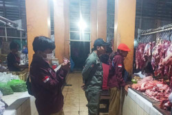 Tak Kantongi Surat Keterangan Kesehatan Daging, 3 Pedagang di Jogja Kena Semprit Petugas