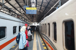 Arus Mudik Lebaran 2024: 20 Ribu Penumpang KAI Berangkat dari Stasiun Daop 6 Jogja