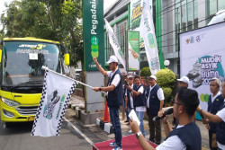 Rombongan Mudik Asyik Pegadaian 2024 Diberangkatkan ke Berbagai Daerah