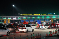 Viral Detik-detik One Way Tol Cipali-Kalikangkung, Pemudik Siapkan Saldo E-Toll Minimal Rp500 Ribu