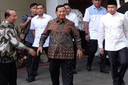 Prabowo Halalbihalal dengan Sukarelawan di Kertanegara