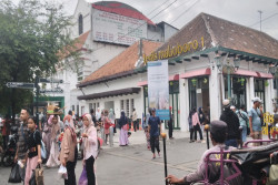 Libur Lebaran, Wisatawan Memadati Kawasan Malioboro Jogja