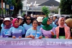 Ratusan Perempuan Merayakan Hari Kartini lewat Acara Mbok Mlayu