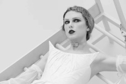 Lirik Lagu Fortnight Taylor Swift feat Post Malone dan Terjemahannya
