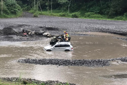 Viral Mobil Terjebak di Kali Kuning Lereng Merapi karena Sopir Nekat, Begini Nasibnya