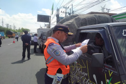 Sejumlah Pengendara Mobil Barang di Bantul Kena Tilang Gegara Kir Mati