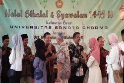 Merayakan dan Menghidupi Kebersamaan dalam Perbedaan: Halal Bihalal dan Syawalan 1445 H Keluarga Besar USD Jogja