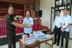 Kejari Gunungkidul Kembalikan Uang Sitaan Korupsi Rp470 Juta ke RSUD Wonosari