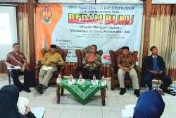 PROGRAM DPAD DIY: Membangun Motivasi Masyarakat melalui Bedah Buku