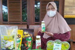 Rasane Vera, Menghijaukan Gunungkidul dengan Lidah Buaya